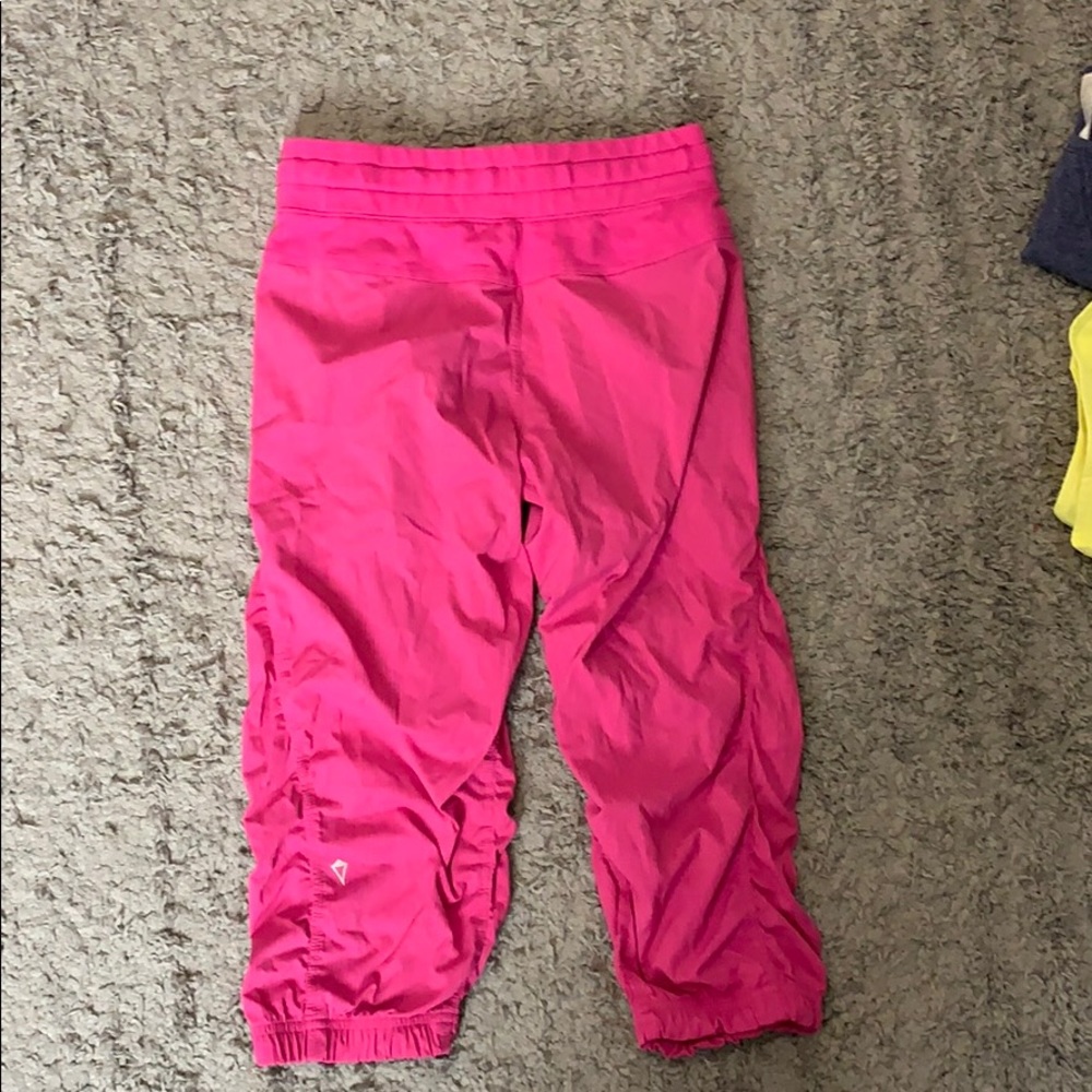 capris - Picture 2 of 3